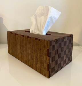 Caja de pañuelos de madera moderna personalizada con patrón geométrico, dispensador de servilletas creativo de madera para escritorio, organizador de papel tisú. - Product Image 1