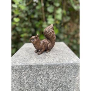 Suministros de Jardín, Escultura de Ardilla de Metal Hecha a Mano, Acabado Bronce, Adorno Decorativo de Ardilla para Mesa o Mostrador - Product Image 4