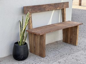 Banco Rústico de Madera con Respaldo, Hecho a Mano, Estilo Rústico, Acabado en Madera Natural, para Entrada, Jardín, Patio y Comedor - Product Image 3