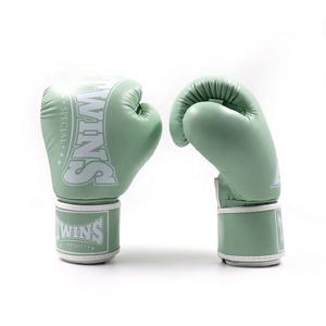 Gants de boxe de haute qualité pour jumeaux, fermeture auto-agrippante, Muay Thai Sanda, pour adultes, arts martiaux, personnalisés, 100% cuir véritable - Product Image 1