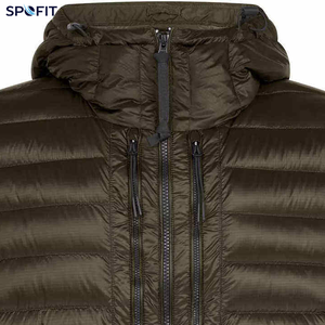 Veste matelassée à capuche pour homme, rembourrage en duvet, fermeture éclair, vêtements d'extérieur décontractés pour l'hiver, coupe classique, couleur unie - Product Image 3