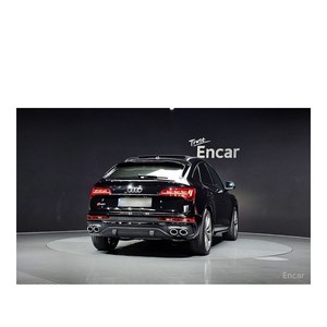 Audi SQ5 3.0 TFSI Quattro Sportback 2022 con Volante a la Izquierda, Caja de Cambios Automática, Asientos de Cuero, Cámara Trasera, 100,974 km - Product Image 4