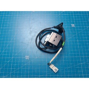 Sensor de Presión Digital KEYENCE AP-31 Usado Como Está, Piezas de Equipos de Semiconductores Legados - Product Image 5