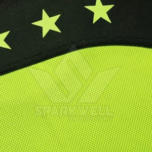 Uniforme de Baloncesto Ligero para Hombre con Pantalones Cortos Transpirables, Ropa Deportiva Resistente, Perfecta para Jugadores de Equipo y Atletas Jóvenes - Product Image 6