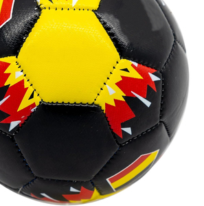 Ballons de football en PU faits main de haute qualité, tailles 4 et 5, couleurs personnalisées, pour entraînement sportif et usage extérieur, vente en gros, promotionnels, couture manuelle - Product Image 4