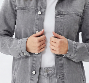 High Quality <b>Denim</b> <b>Jackets</b> Women Button Down Turn Down Collar <b>Denim</b> <b>Jacket</b> Ladies Fashion Style Wash Jeans <b>Jacket</b> Women's - Product Image 3