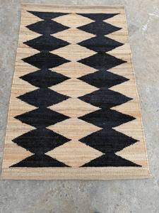 Tapis moderne fait main en chanvre et jute noir, motif géométrique, fibres naturelles, confortable, lavable, durable, écologique - Product Image 5