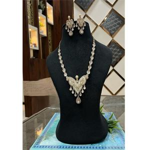 Conjunto de Collar y Aretes Clásicos de Cristal con Baño de Oro de Primera Calidad, Glamorosos, para Bodas, Fiestas, Compromisos, Regalo para Mujer - Product Image 2