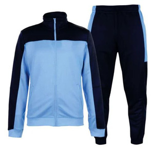 Chándal Deportivo Resistente al Agua Disponible en Varios Colores - Product Image 1