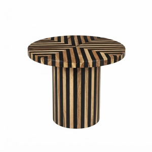 Table basse géométrique en os incrusté noir et blanc, table d'appoint cube à illusion optique, tabouret moderne artisanal en résine et os incrusté - Product Image 4