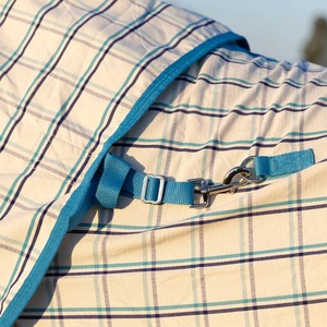Couverture pour cheval en polyester Oxford respirante et imperméable de haute qualité, personnalisable avec logo, pour l'hiver - Product Image 4