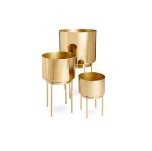 Juego de Macetas de Metal Dorado Texturizado, Macetas Decorativas para Interiores para Hoteles de Lujo y Decoración Glamurosa del Hogar - Product Image 2