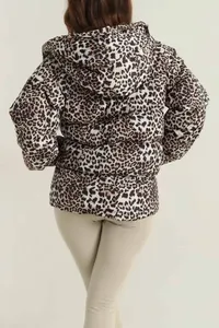 เสื้อแจ็คเก็ตกันลมน้ำหนักเบาสำหรับฤดูหนาวขายดี คุณภาพเยี่ยมสำหรับผู้หญิง พร้อมจำหน่ายออนไลน์ - Product Image 3