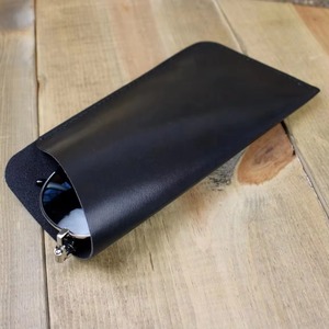 Classic Luxury Handmade Tan Leather <b>Glasses</b> <b>Case</b> Soft Padded Eyewear Protector Water Resistant Lightweight Bulk Orders <b>for</b> - Product Image 1