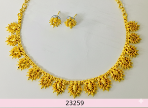Meilleures ventes 2024 : Ensemble collier et boucles d'oreilles tendance pour femme, style africain d'inspiration indienne, en alliage plaqué or/argent avec cristaux/strass - Product Image 6