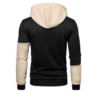เสื้อฮู้ดดี้ผู้ชายสีดำและเบจแบบอสมมาตร มีกระเป๋าจิงโจ้ รับผลิตแบบ OEM ODM ขายส่งเสื้อผ้า - Product Image 3