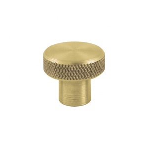 Poignée de meuble de luxe en laiton, design moderne, finition noire mate durable, pour tiroirs, commodes, salons, salles de bain et chambres - Product Image 5