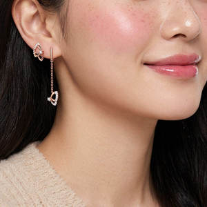 Pendientes Colgantes de Mariposa con Diamantes Cultivados en Laboratorio en Oro Rosa de 14K/18K VB-1SR, Pendientes Largos Asimétricos con Cadena para Mujer - Product Image 5