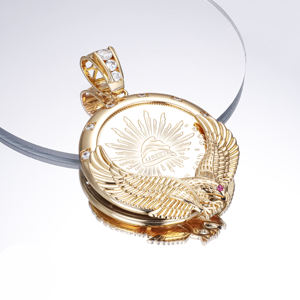Collar con Colgante de Moneda Libertad con Águila, Chapado en Oro sobre Plata de Ley 925, con Diamante de Gema Multicolor Cultivada en Laboratorio, Certificado IGI - Product Image 4