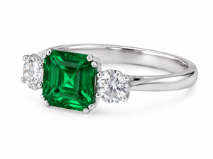Anillo de Tres Piedras con Gema Verde Corte Asscher y Detalles Laterales de Diamantes Redondos para Mujer en Oro de 10K, 14K, 18K y Plata 925, 935 - Product Image 3