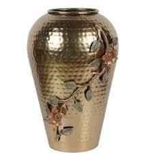 Jarrón de flores de latón con base martillada de diseño indio recomendado por el vendedor, color cobre negro, para interiores, exteriores y bodas. - Product Image 4