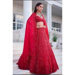 Heera Creation Designer Lehenga Choli indien et pakistanais rouge 2XL 2000g avec de magnifiques broderies - Product Image 2