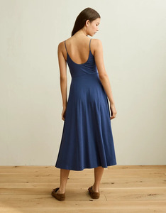 Vestido midi de punto con espalda descubierta AE - Product Image 4