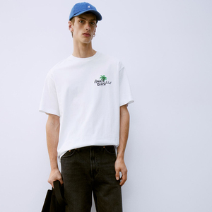 Camiseta de Hombre Blanca de Punto Ecológica para la Playa, Estilo Urbano, Cuello Redondo, Manga Corta, Algodón, Colección de Verano - Product Image 2