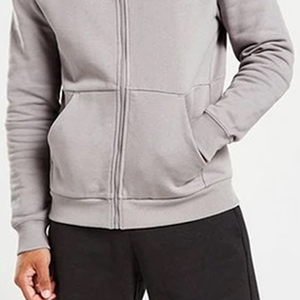 Ensemble décontracté streetwear pour homme : sweat-shirt gris à capuche zippé respirant et short noir en molleton de coton tricoté pour l'été - Product Image 3