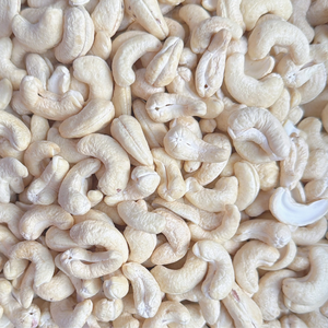 Factory Directly Raw Cashew <b>Nuts</b> WW180, WW240, WW320, LP Cashew <b>Nut</b> <b>Kernels</b> Cashew <b>Nuts</b> With Custom Packaging - Product Image 1