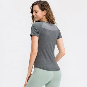 T-shirt de sport pour femme à séchage rapide, coupe ajustée, manches courtes, col rond, en polyester tricoté, couleur unie, idéal printemps-été, haut d'entraînement, OEM - Product Image 3