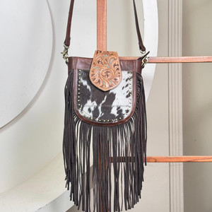 Women's Cowhide Leather Fringe Crossbody Bags Hand Tooled Flap Card Slots Zippered <b>Pockets</b> Adjustable Strap Shoulder Handbags - Product Image 4