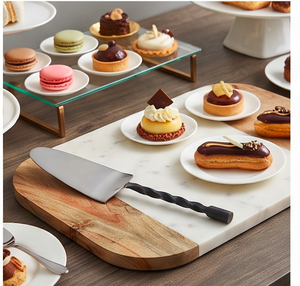 Serveur de gâteau en argent classique avec poignée torsadée beau couteau de coupe de gâteau idéal pour les mariages anniversaires et les fêtes à la maison - Product Image 3