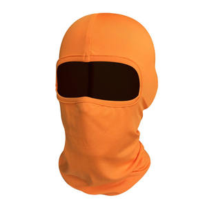 Balaclava respirante pour la tête et le cou, ajustement flexible, conçue pour s'adapter confortablement sous les casques pour la moto, le cyclisme et les sports. - Product Image 2