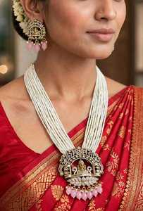 Conjunto de Collar con Colgante de Buda de Latón Chapado en Oro, Perlas de Imitación y Circonitas, para Mujer, Ideal para Fiestas, de la India (Rajasthan) - Product Image 5