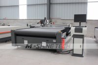 Machine de découpe de fibres de polypropylène M-shine Clothing avec lame vibrante CNC en cuir, moteur oscillant et couteau pour panneaux en mousse PVC