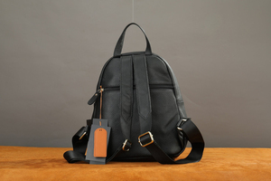 Mochilas Multifuncionales de Diseño Moderno y Alta Calidad, Mochila de Cuero para Portátil para Mujer, Las Mejores Mochilas de Cuero Personalizadas - Product Image 5