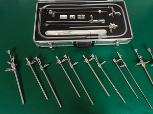 Ensemble d'instruments semi-rigides 3FR 4FR 5FR avec source d'alimentation manuelle pour hystéroscopie 2025, comprenant des ciseaux et des pinces de biopsie pour la gynécologie - Product Image 5