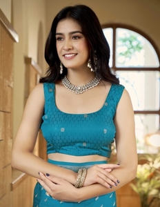 Sarees de Seda Jacquard Banarasi con Trabajo de Zari Tejido para Mujer KV, con Blusa Reversible Sin Coser (Azul) Otoño - Product Image 6