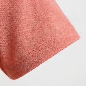 T-shirt uni pour femme, essentiel au quotidien, style minimaliste, finition soignée, design tendance Halloween, couleur personnalisable - Product Image 6