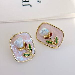 Pendientes de Perlas Barrocas de Agua Dulce con Pintura al Óleo de Estilo Chino Retro, Temperamento Simple con Belleza Natural - Product Image 3