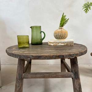 Table d'appoint ronde antique en olivier Morgana, rustique, en bois massif récupéré, basse table basse, style Wabi Sabi, meuble décoratif pour salon - Product Image 1