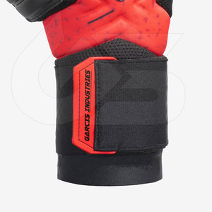 Gants de gardien de but en cuir durable pour l'extérieur, haute qualité, imperméables, avec sangle de poignet réglable, vente en gros - Product Image 5
