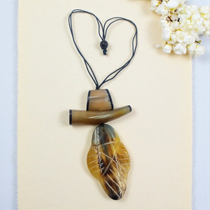 Vintage Spike Pendant Necklace Buffalo Horn Ecofriendly Wedding Jewelry Black Gold Patterned Classic Design for Women - Product Image 3
