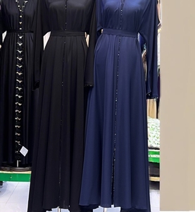 Abaya Más Vendida, Abaya Modesta de Dubái con Cuentas y Lentejuelas, Manga Larga, Abaya Musulmana Tradicional Hecha a Mano, Transpirable, con Cuello en V para Mujer - Product Image 5