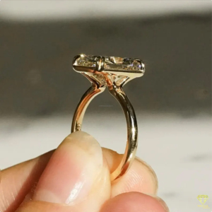Elegant Radiant Cut Diamond Engagement <b>Ring</b> In Yellow Gold <b>Solitaire</b> Setting - Product Image 2
