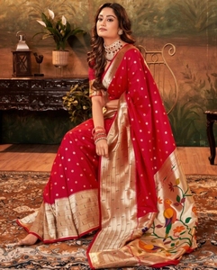 KV Woven, Self Design Paithani Pure <b>Silk</b>, <b>Silk</b> Blend Saree (<b>Red</b>) - Product Image 2