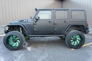 Jeep Wrangler Unlimited Sahara 4x4 de 2013 - Product Image 2