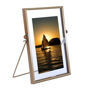 Cadre photo en métal mat de luxe exclusif pour table et mur, au design minimaliste - Product Image 4