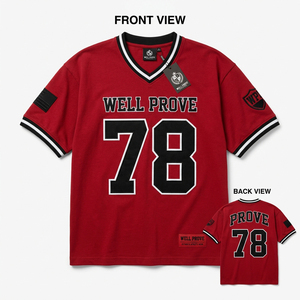 เสื้อฟุตบอลสั่งทำพิเศษ ผ้าโพลีเอสเตอร์ 160 GSM แบบถักสำหรับนักกีฬา สีแดงเบอร์กันดี-ทอง คอวี แขนเสื้อแบบเรียบ พิมพ์ลายดิจิทัล เป็นมิตรต่อสิ่งแวดล้อม ระบายอากาศได้ดี - Product Image 3